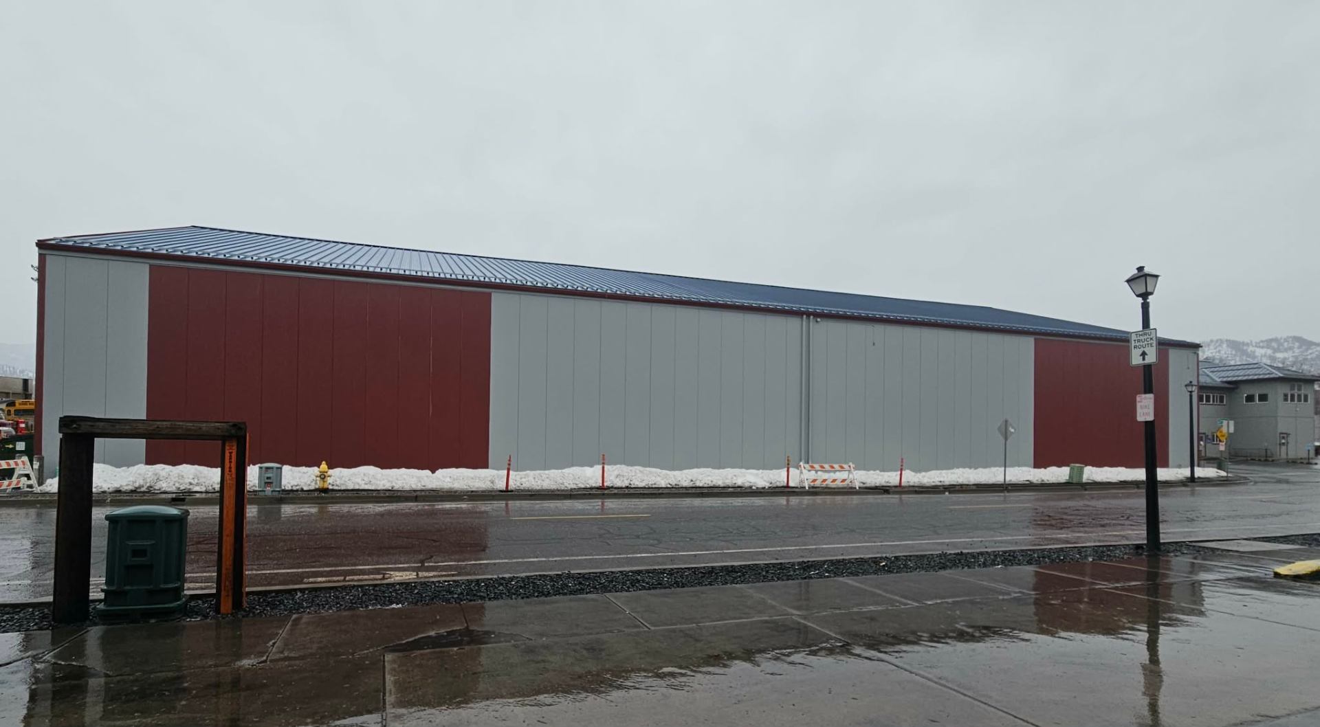 Commercial metal siding install in the Wenatchee Valley